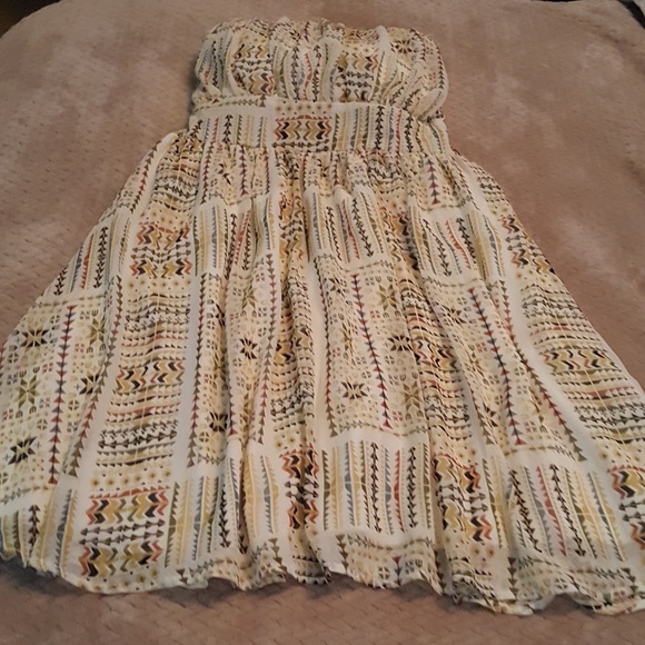 Dress ( juniors) - Picture 1 of 5